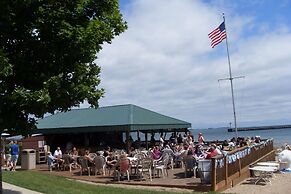 Hotel Tawas Bay Beach Resort East Tawas United States Of America