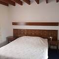 room.images[0].caption