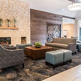 Wyndham Garden Westlake