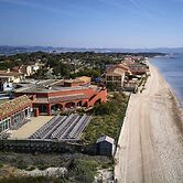 Ibis Hyères Plage Thalassa