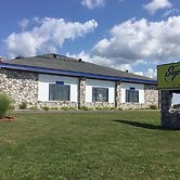 Super 8 by Wyndham Petoskey