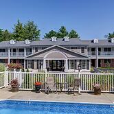Port Inn & Suites Kennebunk, an Ascend Collection Hotel