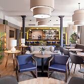 Holiday Inn Farnborough by IHG