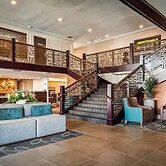 Best Western Plus Hilltop Inn