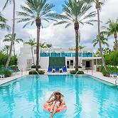 Tideline Palm Beach Ocean Resort and Spa