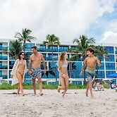 Tideline Palm Beach Ocean Resort and Spa