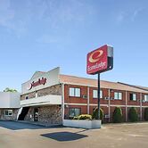 Econo Lodge Darien Lakes