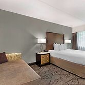 Best Western Plus Longbranch Hotel & Convention Center
