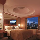 Makati Shangri-La, Manila