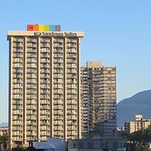 Sandman Suites Vancouver on Davie