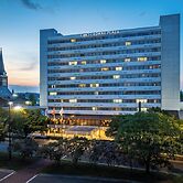 Crowne Plaza Knoxville Downtown University by IHG