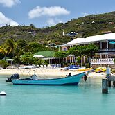 Catamaran Hotel Marina