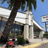 Western Inn