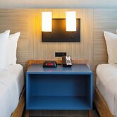 Comfort Inn Airport East - Ancienne Lorette