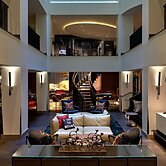 Kimpton Hotel Vintage Portland by IHG