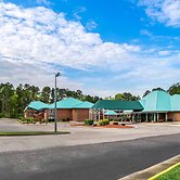 Days Inn by Wyndham Petersburg/South Fort Lee