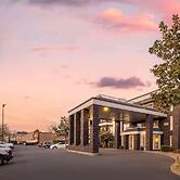 Best Western Plus Grand Manor Inn