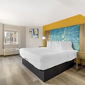 Best Western Plus Raleigh Crabtree Valley Hotel