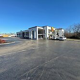 Super 8 by Wyndham Knoxville West/Farragut