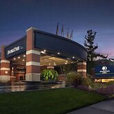 DoubleTree by Hilton Akron Fairlawn