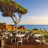 Pine Cliffs Hotel, a Luxury Collection Resort, Algarve