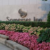 Somerset Inn