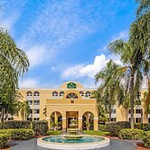 La Quinta Inn & Suites by Wyndham Miami Lakes