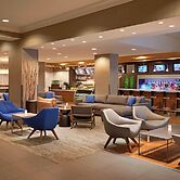 Courtyard by Marriott Downtown Toronto