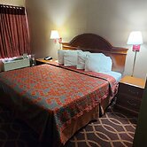 American Inn Evansville