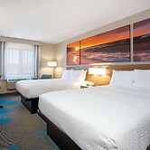 Days Inn by Wyndham Marquette