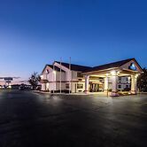 Days Inn by Wyndham Hillsdale