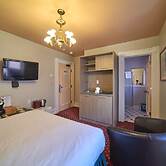 Bedford Regency Hotel