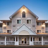 Travelodge Suites by Wyndham Moncton