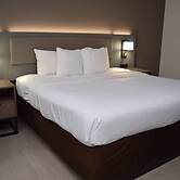 Comfort Inn & Suites Syracuse-Carrier Circle