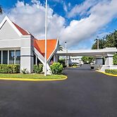 Howard Johnson by Wyndham Vero Beach / Downtown