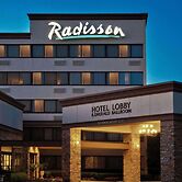 Radisson Hotel Freehold