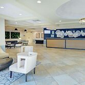 Radisson Hotel Freehold