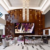 Hilton Woodland Hills / Los Angeles