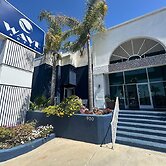 The Wave Manhattan Beach