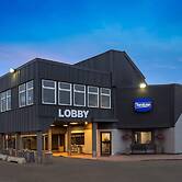 Travelodge by Wyndham Grande Prairie