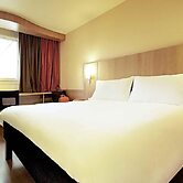 Ibis Evry-Courcouronnes