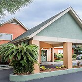 Hawthorn Suites by Wyndham North Charleston, SC