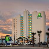 Holiday Inn Express & Suites Oceanfront by IHG