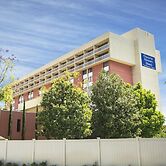 Ontario Airport Hotel & Conference Center