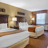Comfort Inn at Thousand Hills