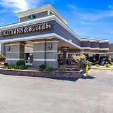 Quality Inn & Suites Kansas City - Independence I-70 East