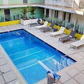 The Adler a Hollywood Hills Hotel