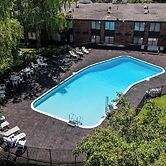 Fireside Inn & Suites Portland