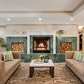 Ayres Hotel Corona – Riverside