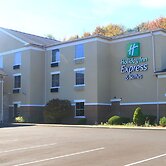 Holiday Inn Express & Suites St Marys by IHG